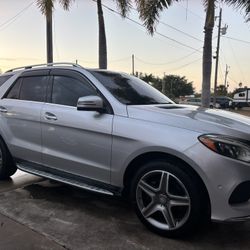 2016 Mercedes Benz GLE400