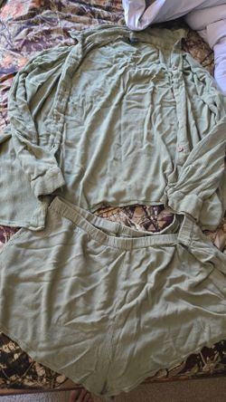 Medium large set $15