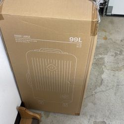 Herschel 99L Luggage Bag