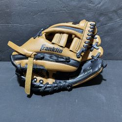 Franklin 9 1/2 Inch T-Ball Glove… Used   