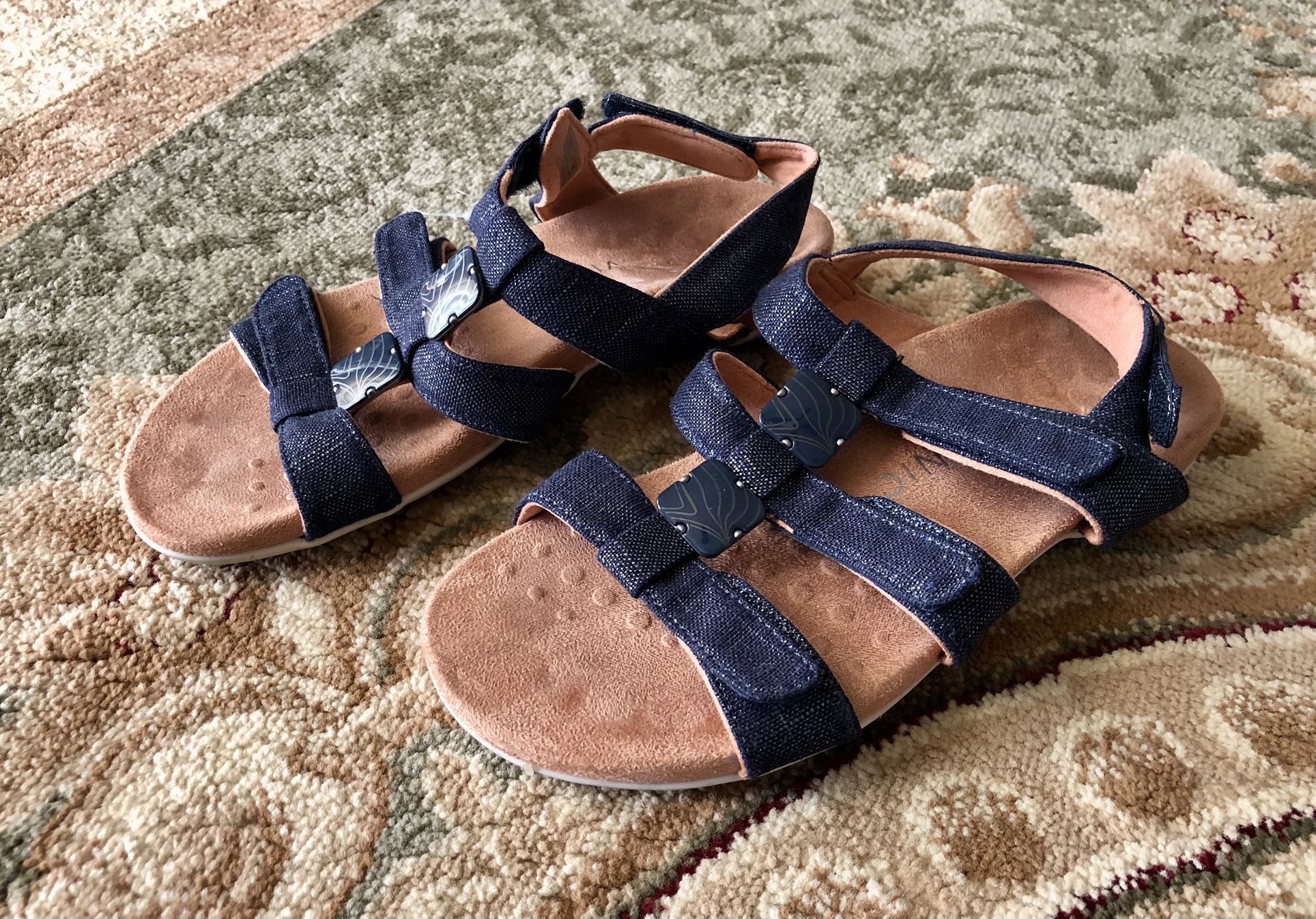 Vionic sandals