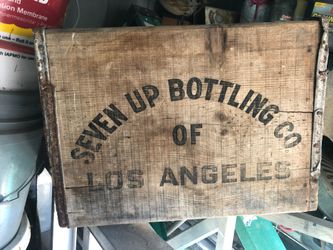 Vintage 7up wooden crate