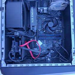 ACER  Predator GAMING DESKTOP PC