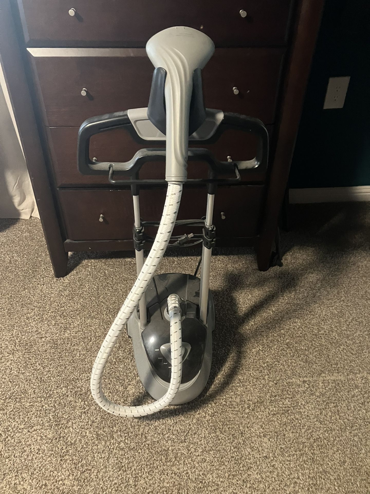 Garment Steamer