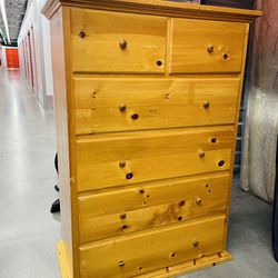 6 Drawer Wooden Dresser 