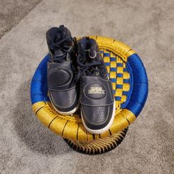Boys  Shoe's