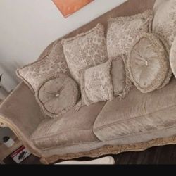 Teak Wood Italian Style Carved 6 Piece Matching Living Room Set 