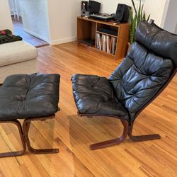 Westnofa Siesta Lounge Chair And Ottoman 
