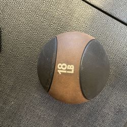 18lbs Medicine Ball