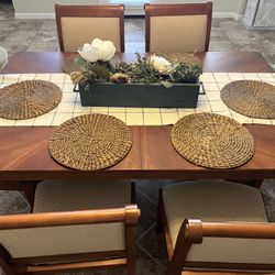 Basset 6 Chair Dining Room Table 