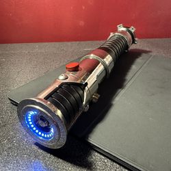 SF Avenger (Obi Wan) Lightsaber + 32 Inch Blade