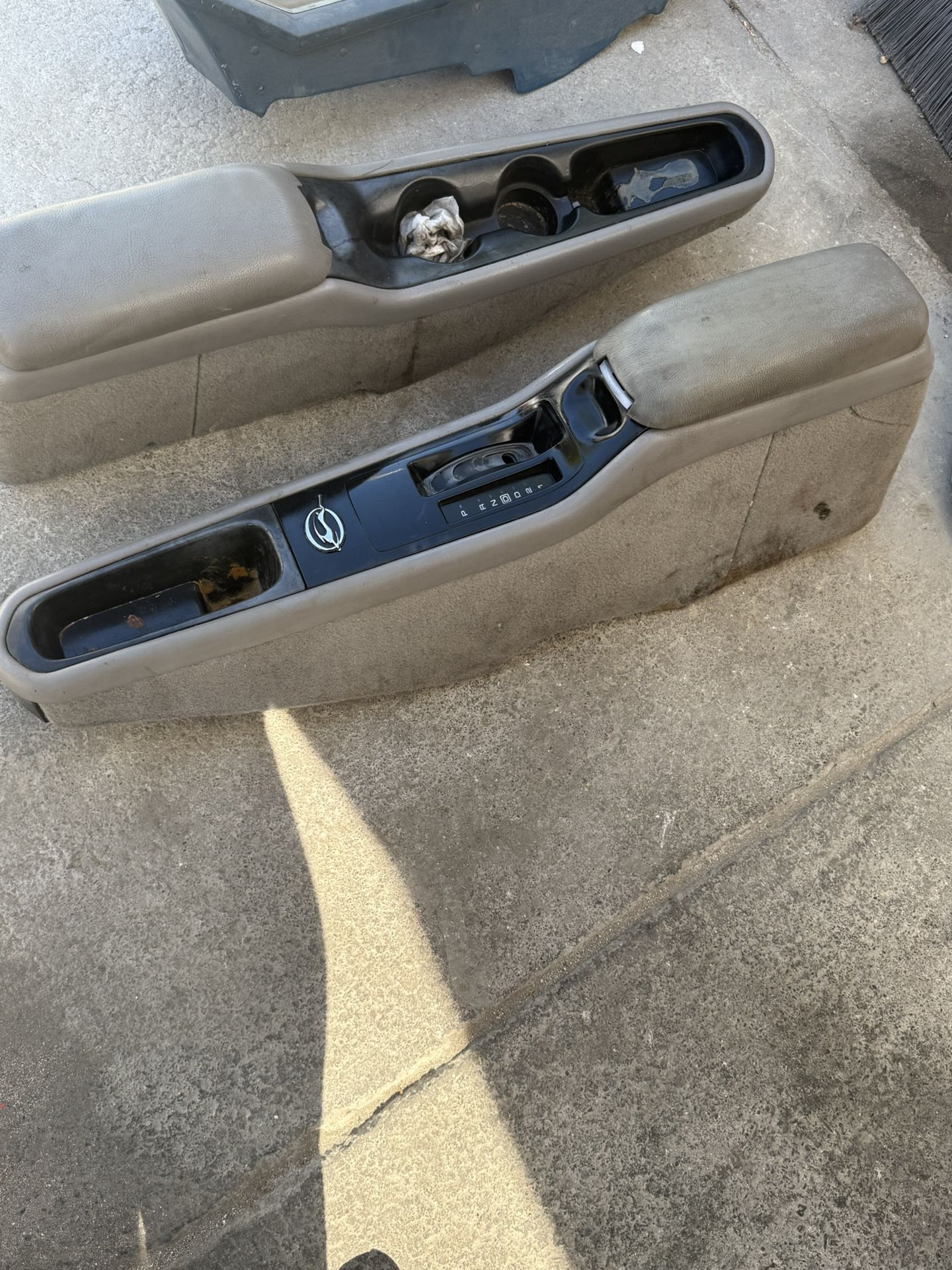 96 Impala Ss Center Console