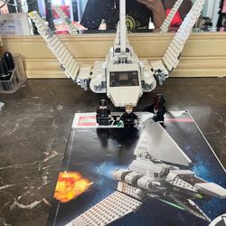 LEGO Star Wars: Imperial Shuttle (75302) 100% Complete With Instructions