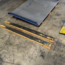 FORKLIFT EXTENSIONS 