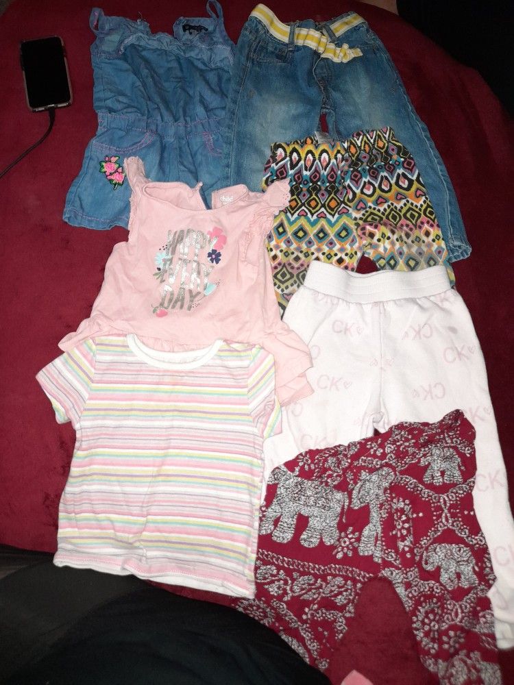 7Pieces Of Girl Clothers Size 24months