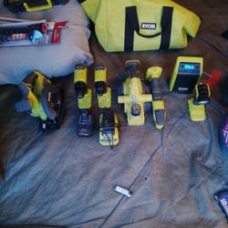 Ryobi 7 Piece Tool Set W/ Bag!