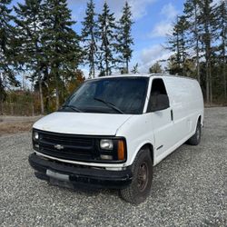 2002 Chevrolet Express