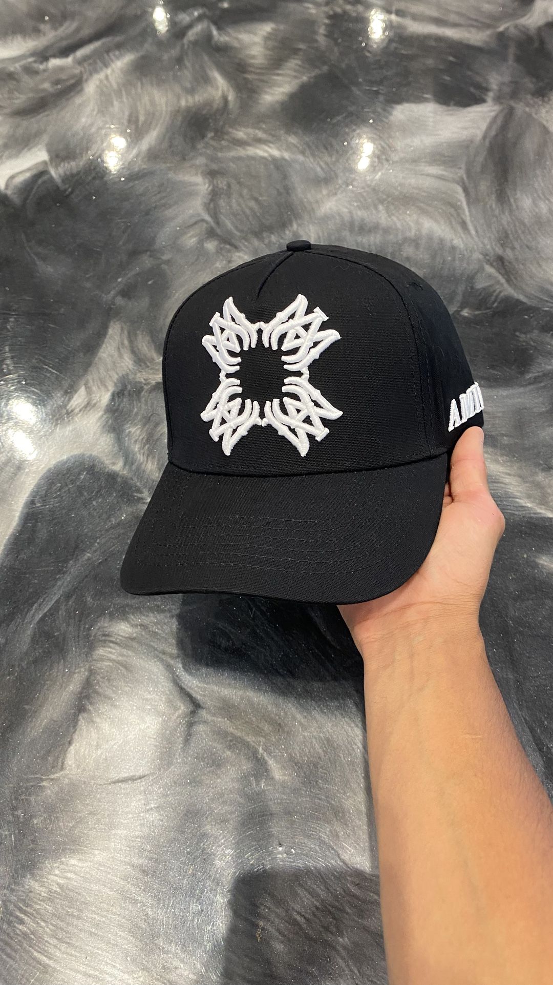 Amiri Hat