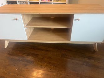 Scandinavian Style TV Stand Media Console