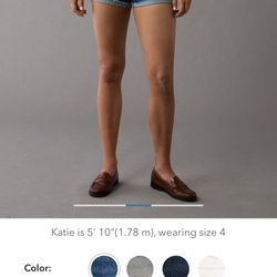 American Eagle 🦅 Shorts. Only $10.00. SIZE :6(NEW!) 