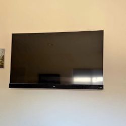 55” TCL Roku Tv With Remote And Wall Mount 