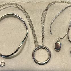 Stunning 925 Sterling Silver Jewelry Set