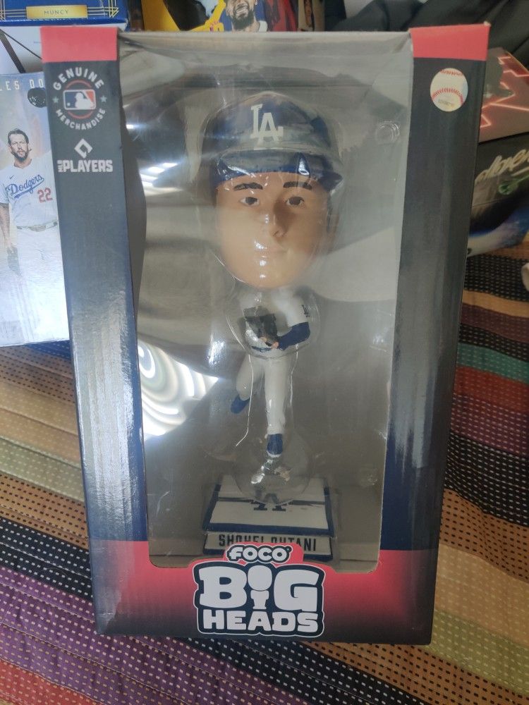 Ohtani Foco Big Head Bobblehead
