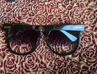 Lentes quay
