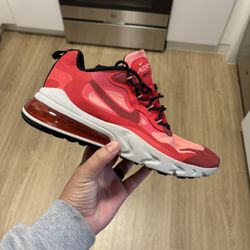 Nike Airmax 270 React Red