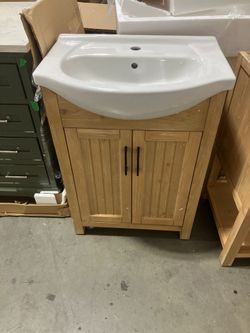 24" Solid Wood Bathroom Vanity Cabinet with Ceramic Sink (Small Dent)