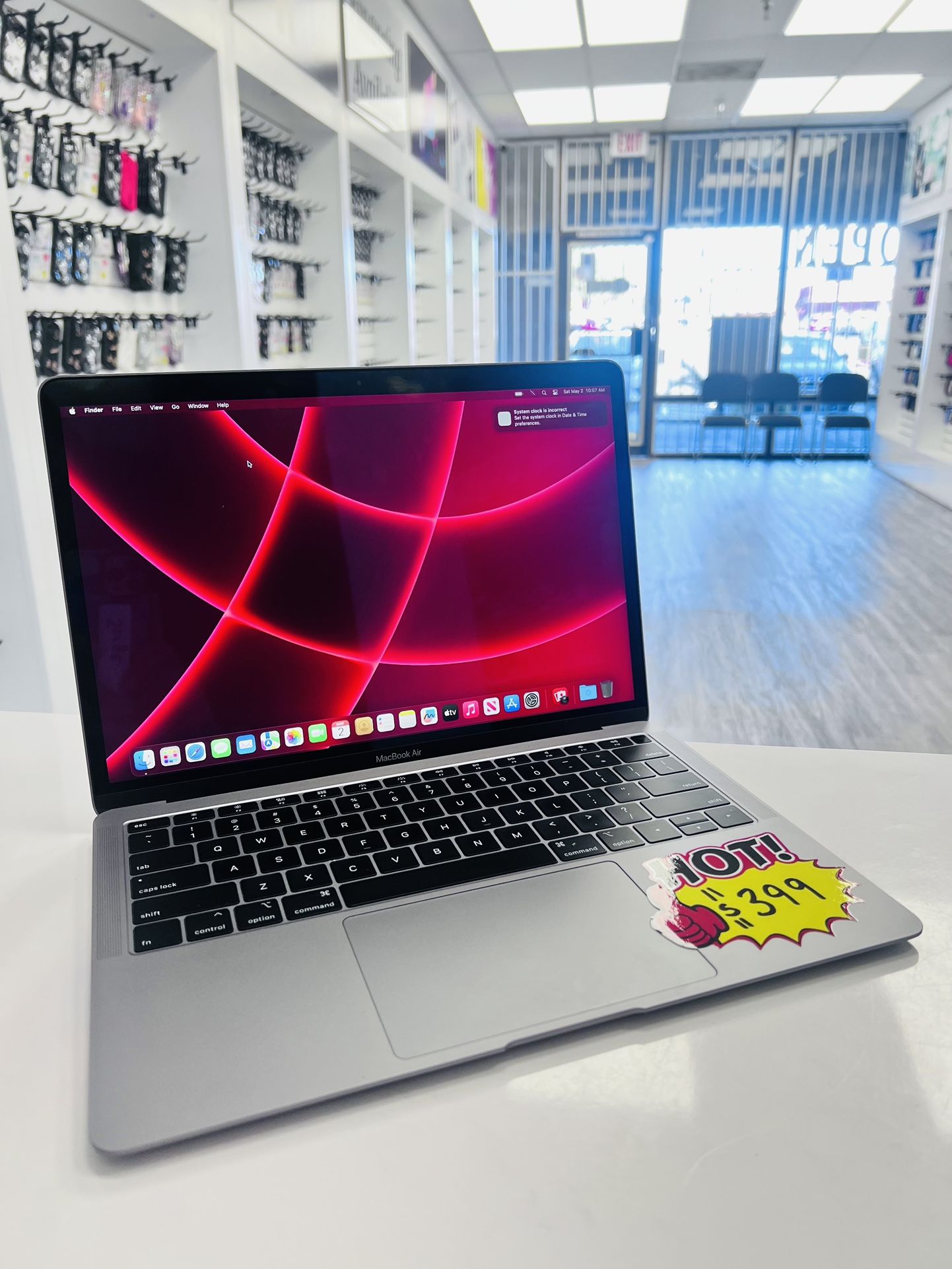 MacBook Air 2019 i5 8GB 256GB 箱付 付属品有 RG Macbook Air 2019 256gb