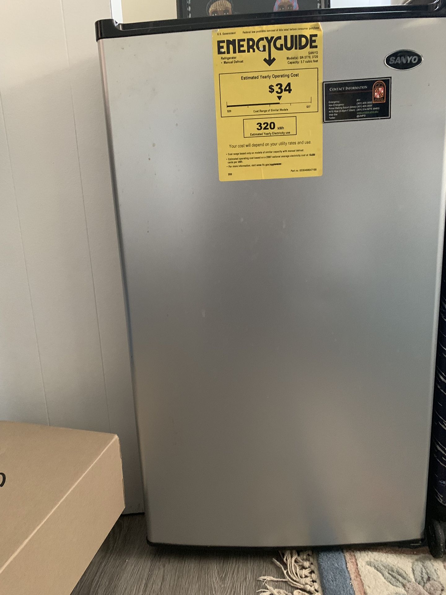 Sanyo Mini Fridge