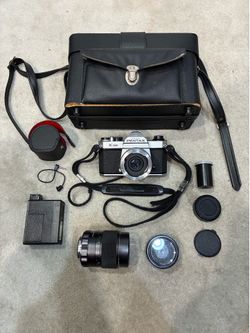 Vintage Pentax K1000 35mm Film Camera Bundle – Lenses, Flash & Case