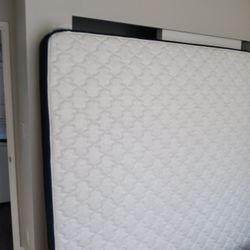 Brand New Never Used King Size Bed And Metal Base 