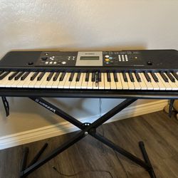 Yamaha keyboard Piano