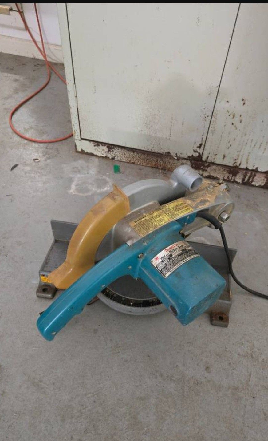 Makita Saw