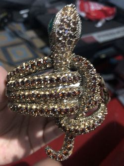 Snake bracelet