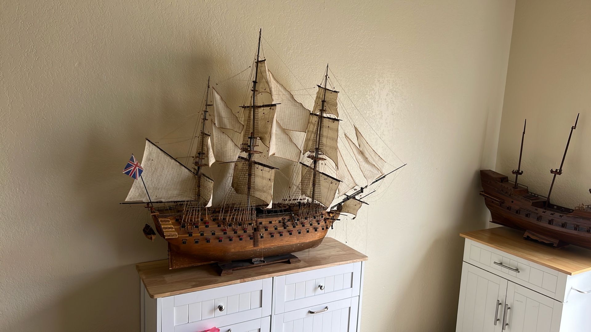 H.M.S. VICTORY LORD NELSONS FLAG SHIP 