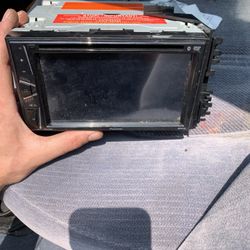 Pioneer AVH-120BT Touchscreen Double DIN Head Unit