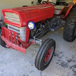 Massey Ferguson 135