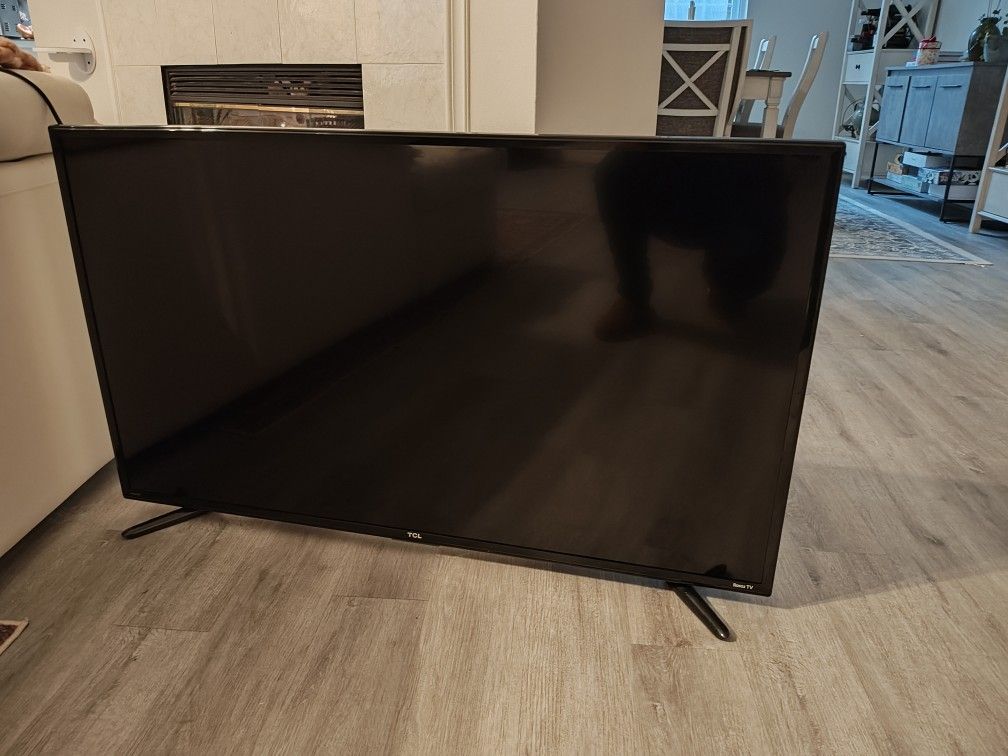 Smart TV 48" TCL