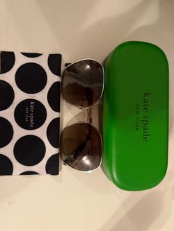 KS New York Aviator Sunglasses with Case