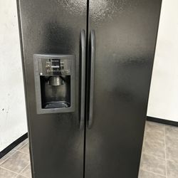 GE Black Side By Side Refrigerator 