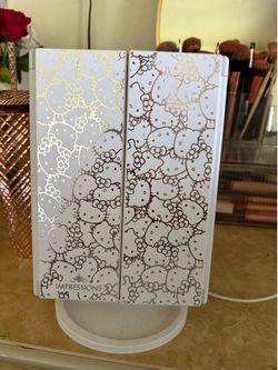 Hello Kitty Makeup Mirror