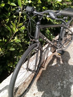 Trek Hybrid Bike with Shimano Components