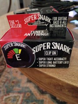 SUPER SNARK/CLIP ON