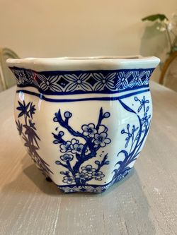 Chinoiserie Style Planter