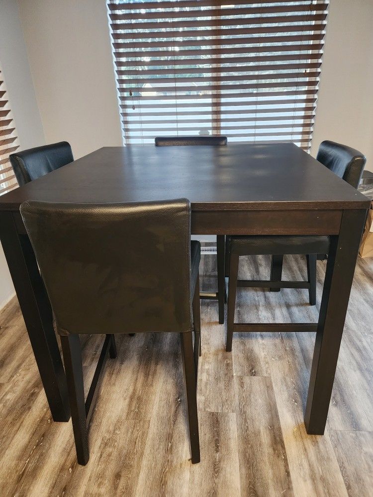 Dinner Table