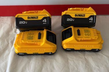 Dewalt Batteria 4 AH XR 60EACH 60cada una FIRM PRICE