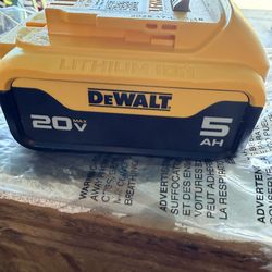 dewalt battery 5ah new
